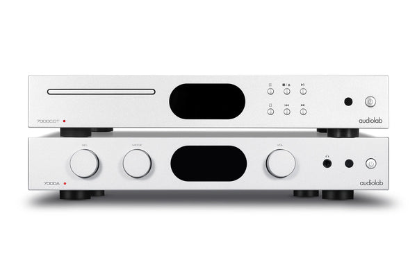 Audiolab_7000A_silver-combo-straight-art-et-son