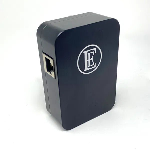 Chord Company English Electric EE1 Plus Network Noise Isolator, front view, Art et Son