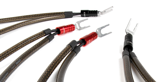 Chord Company Epic Tri-Wire ChordOhmic Jumpers, close up view, Art et Son