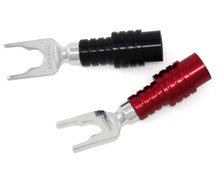 Chord Company Spade Speaker Plugs, Screw On (4 pack), close up view assembled, Art et Son