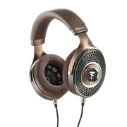 Focal-ClearMg-angled-art-et-son
