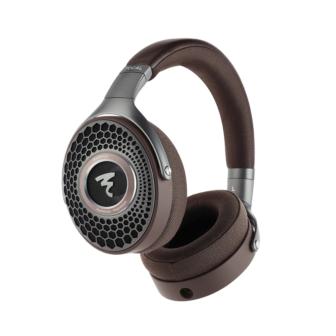 Focal-Hadenys-rear-angle-art-et-son