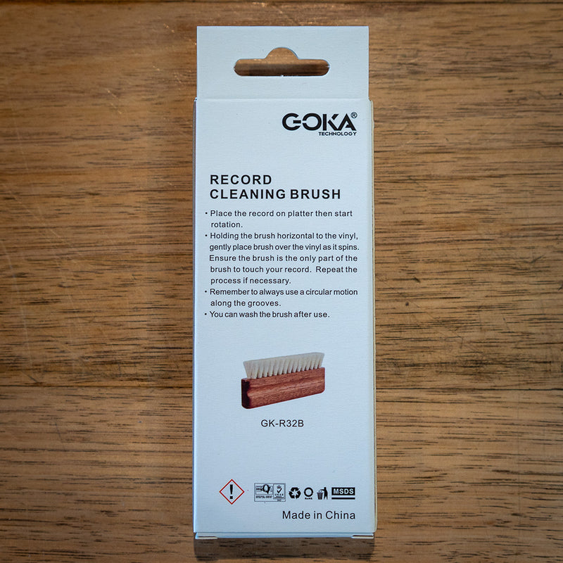 Goka R32B vinyl records Sapele wood cleaning brush with goat hair rear of box