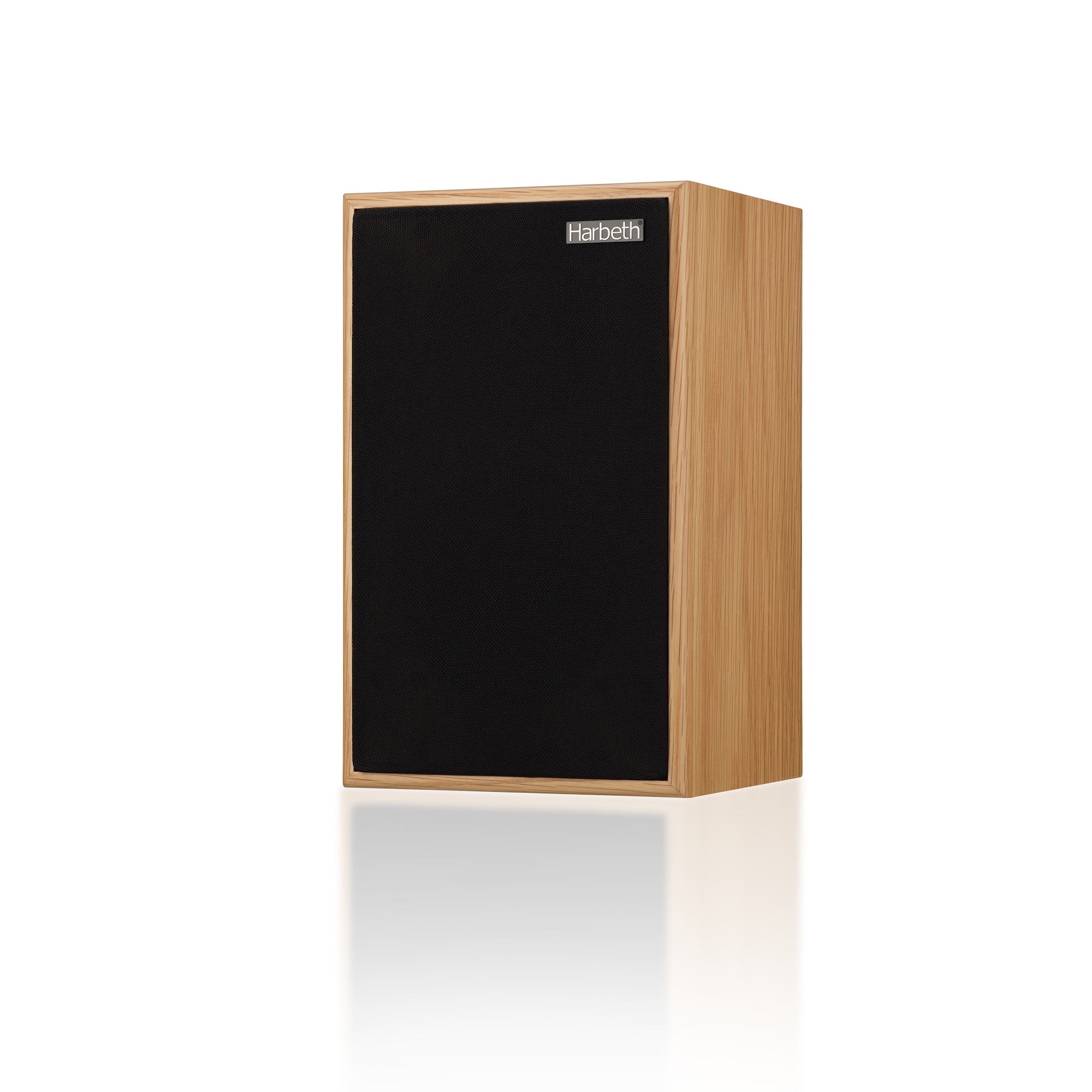 HarbethP3_XD2_Oak_front view_with grille