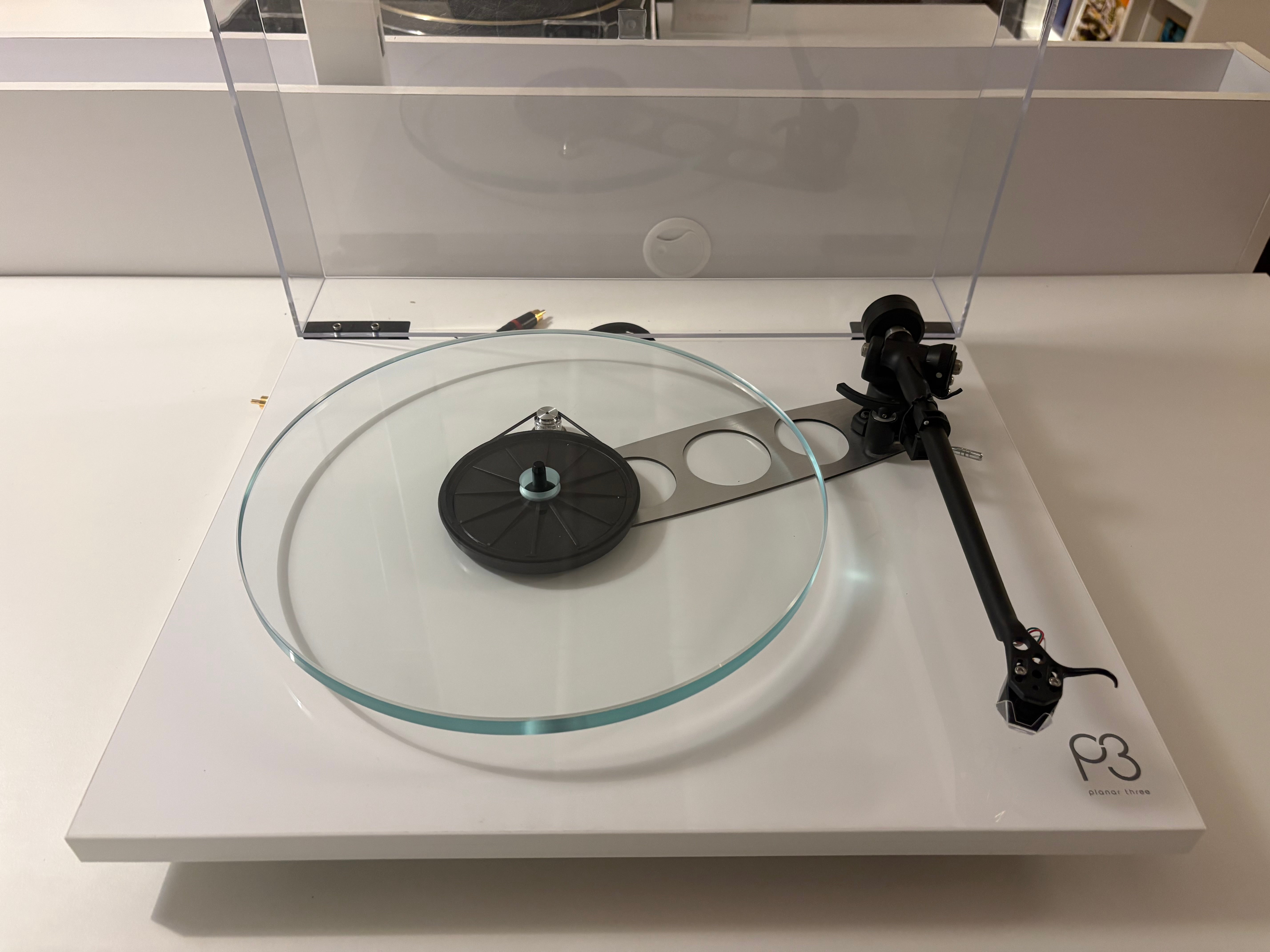 Rega Planar 3 Turntable w/ Goldring E3 Cartridge (Trade-In)