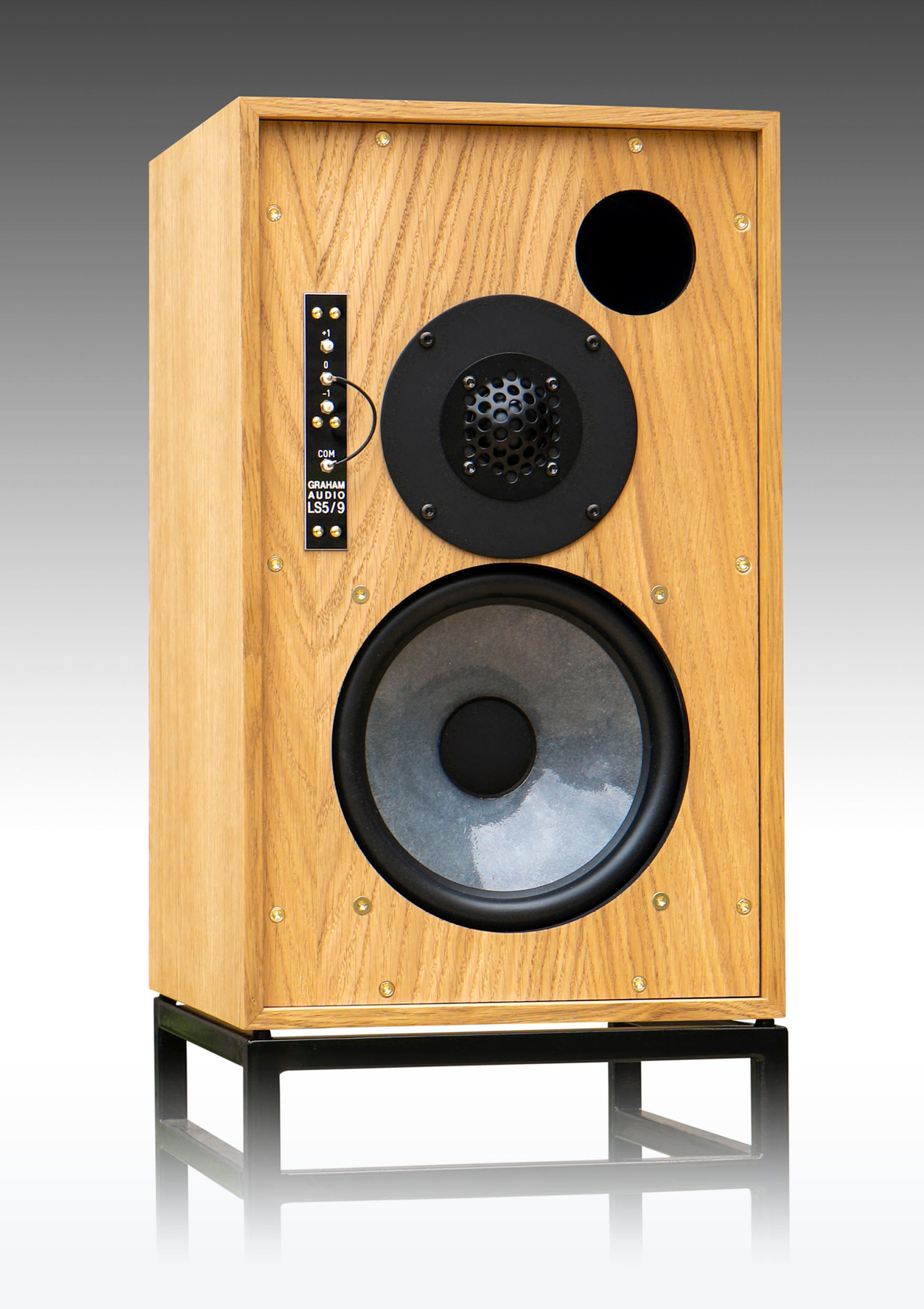 Graham BBC LS5/9, façade en chêne