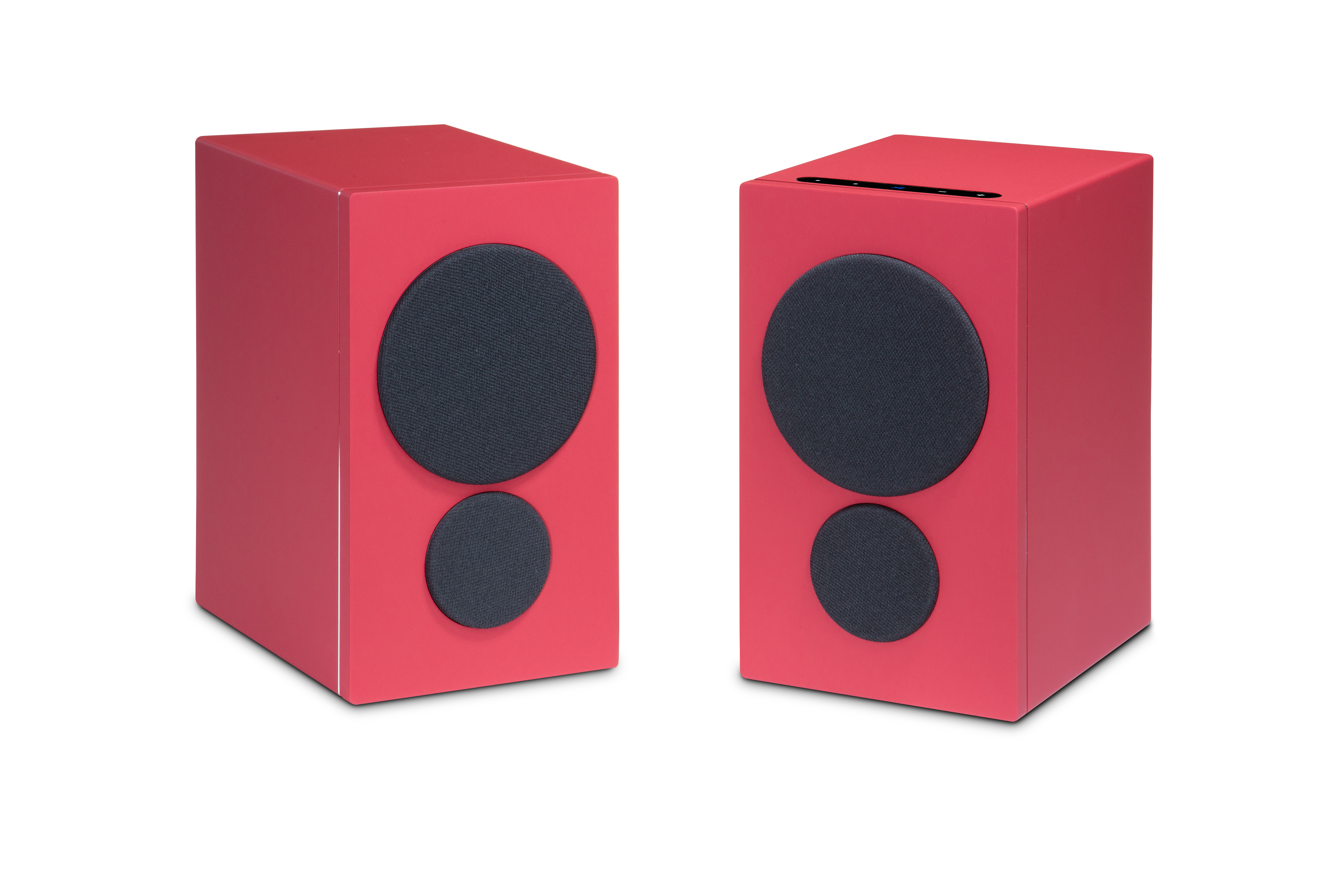 PSB-iQ2-Front-Above-red-with-grille-art-et-son