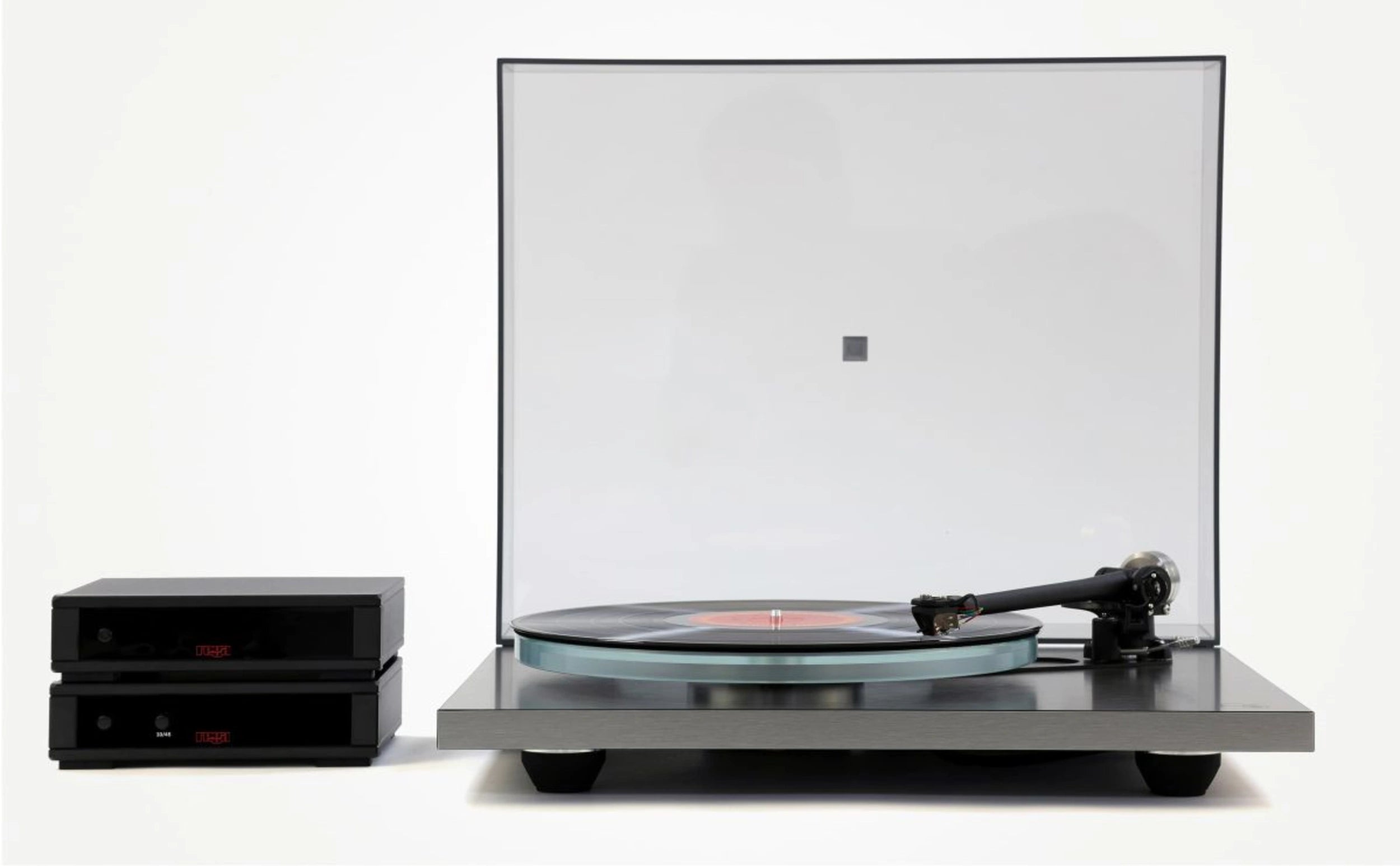 Ensemble Rega P6 RS Edition avec cellule Ania MC et préamplificateur phono MC
