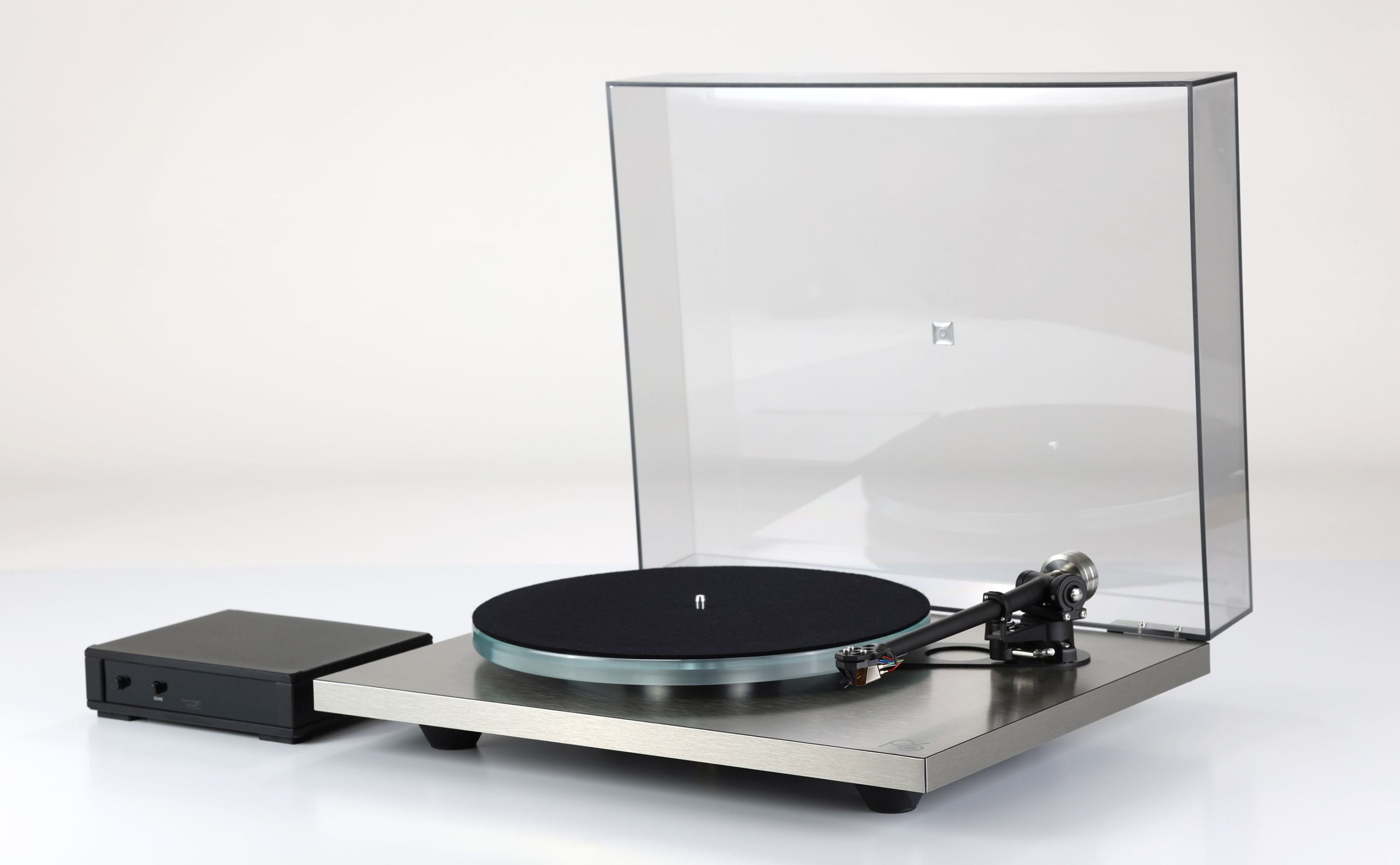 Platine Vinyle Rega Planar 6 RS Edition Platine Vinyle bloc d'alimentation NEO, Art et Son