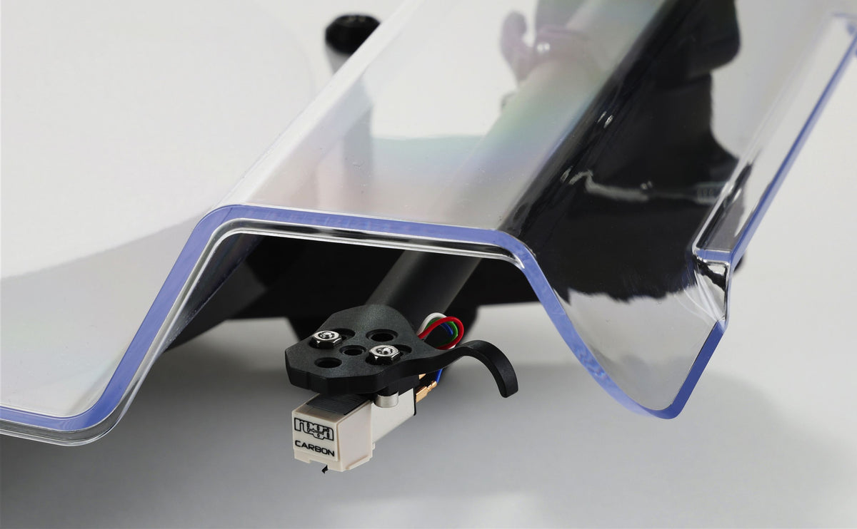 Rega Replay, Carbon cartridge close-up view, Art et Son