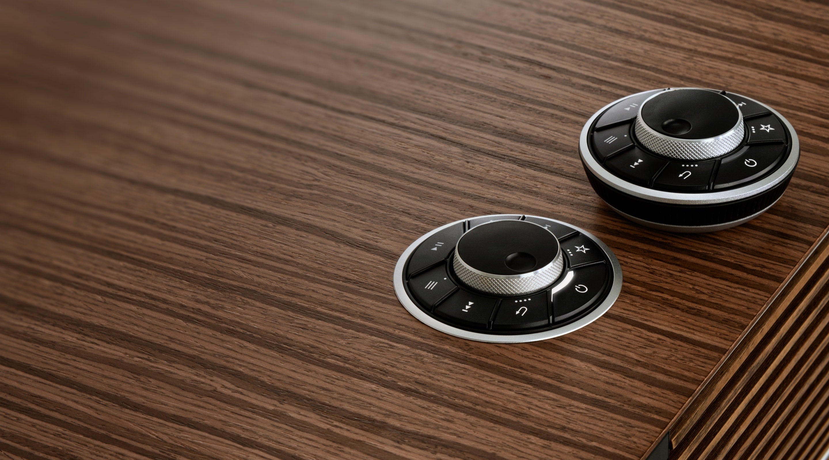 Ruark R410 Walnut top view