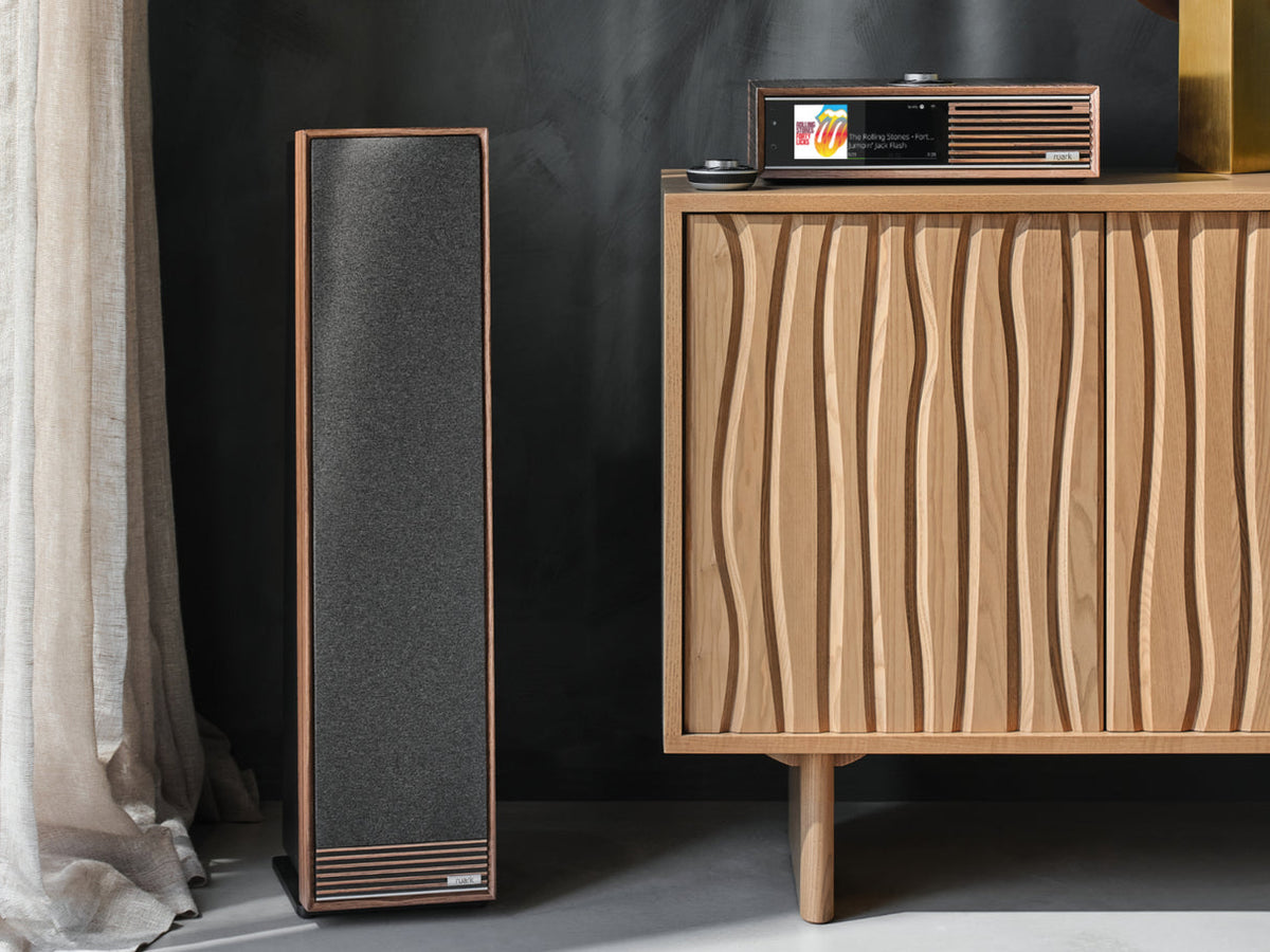 Ruark R710 with Talisman-R speakers in situ. Art et Son