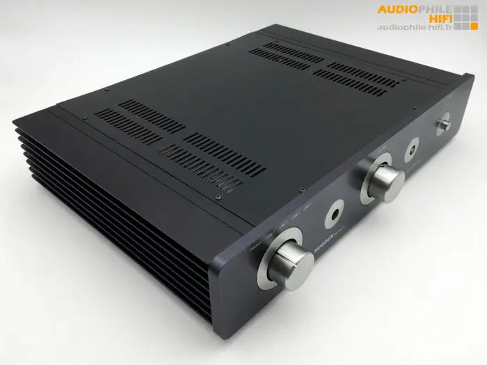 A21 Signature Integrated Amplifier (w/Phono)