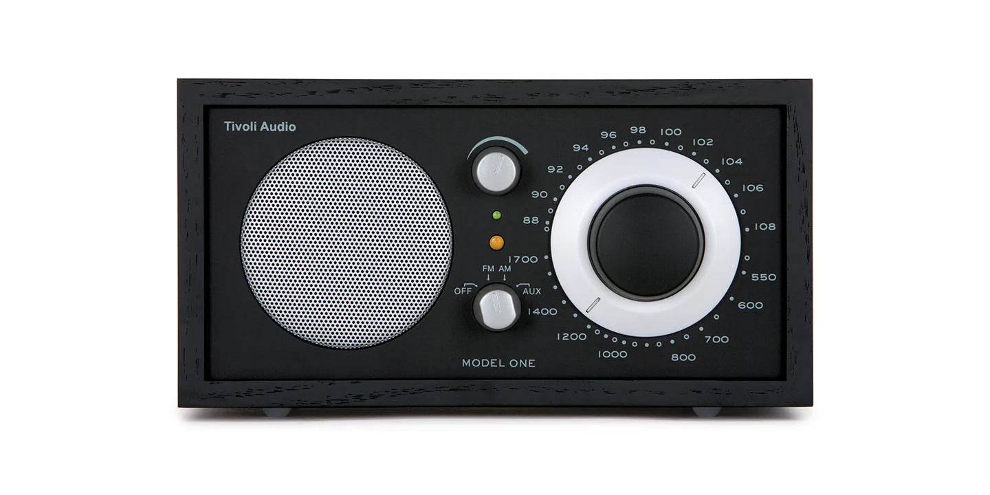 Tivoli Model One, Black/Black front view, Art et Son