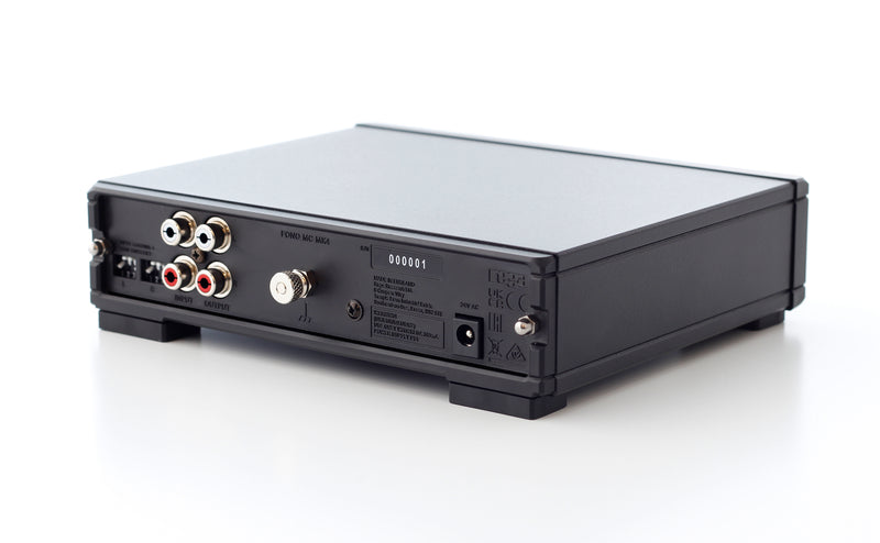 Préampli Phono Silencieux - Boîtier Métal Compact, Conversion Phono/line, Entrées RCA, Sortie Jack 6.35mm