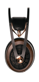 The first dynamic open-back headphone from Meze Audio, 109 PRO is a demonstration of our commitment to go beyond the faithful reproduction of sound to deliver pure emotion.