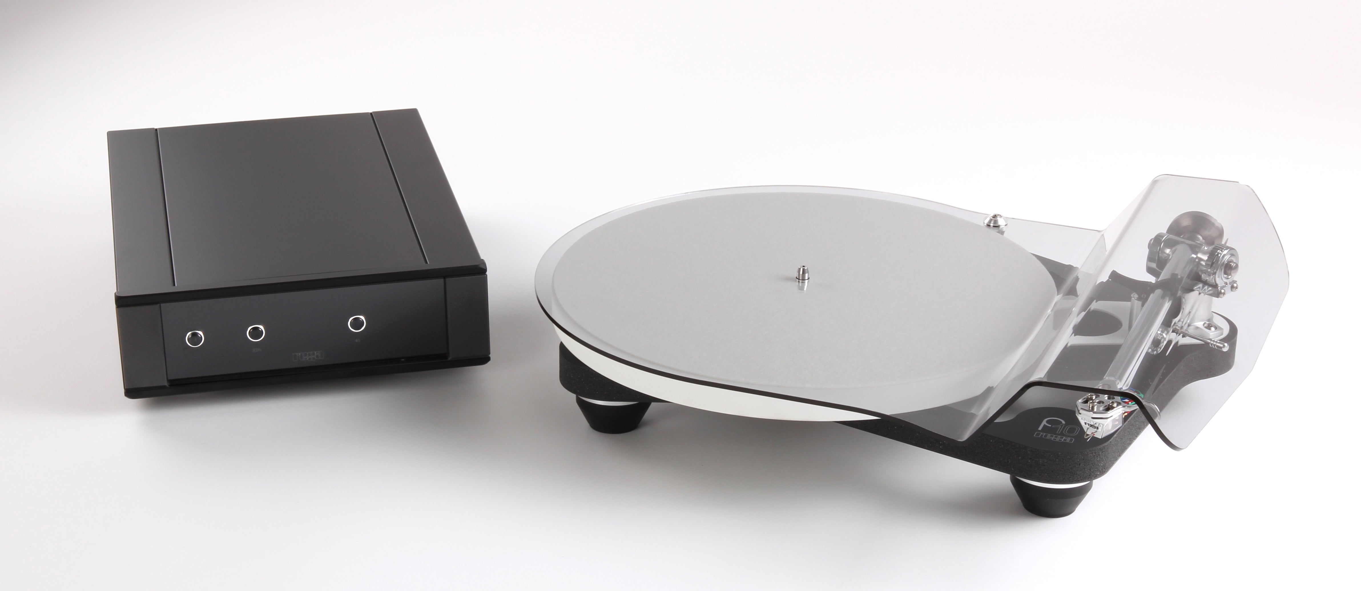 Rega Planar 10 Turntable