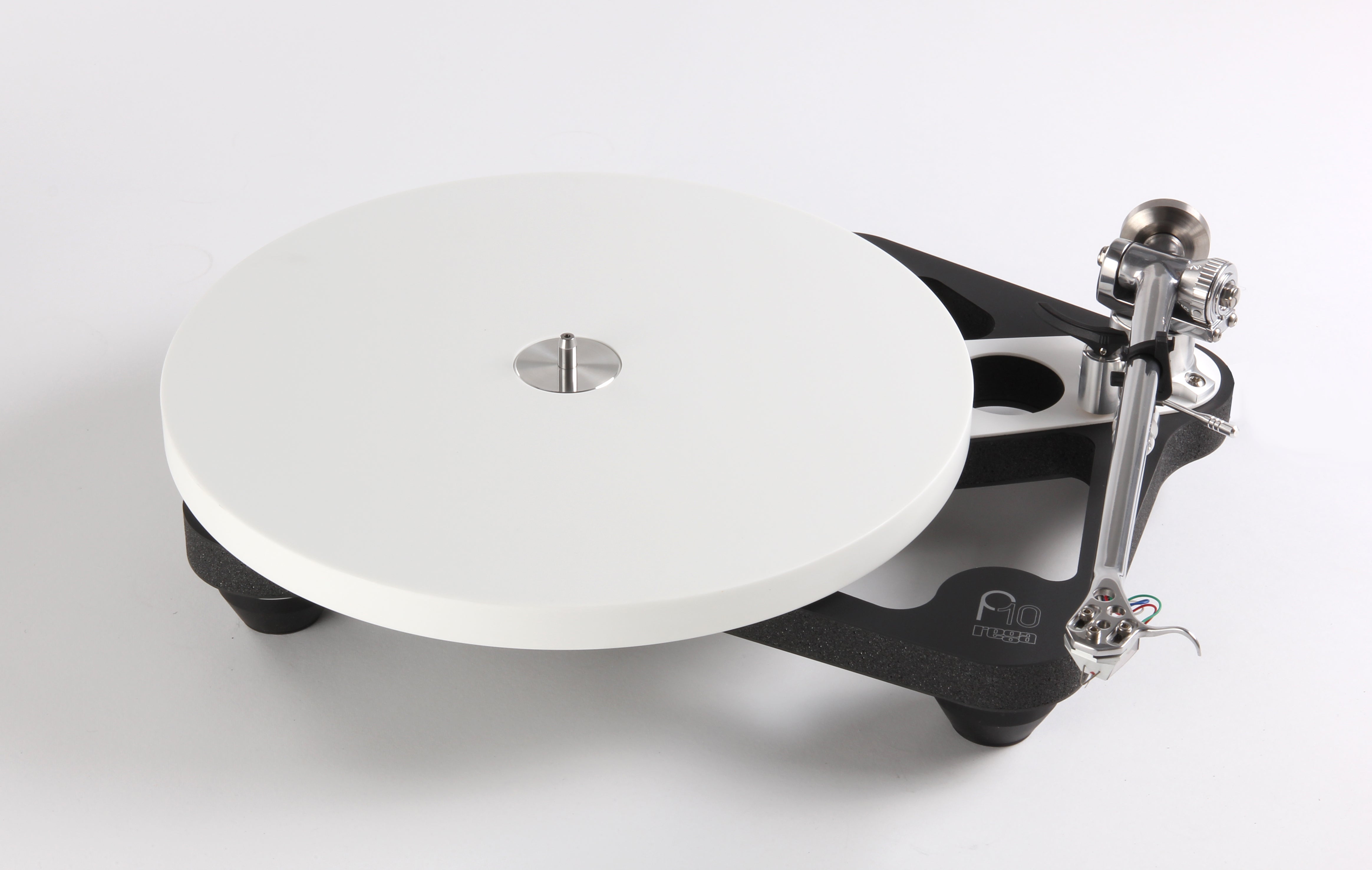 Rega Planar 10 Turntable