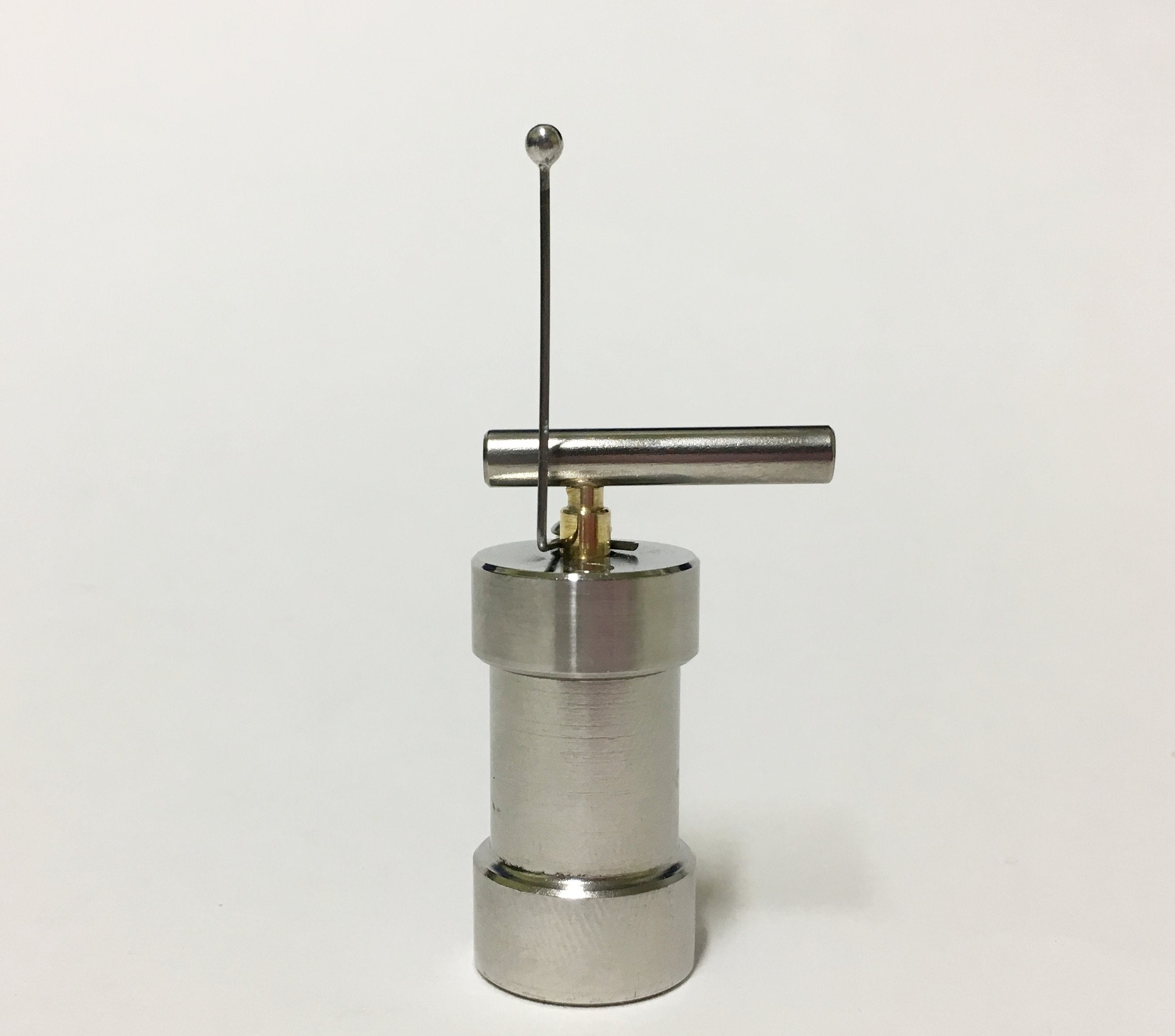 TruLift Tonearm lifter Model 2, Tonearm lifter, platines vinyle accessories, gift ideas for music lovers, tonearm lifter delivery États-Unis, Automatic tone arm lifters, Best Tonearm Lifter ? Tonearm Lifter canada