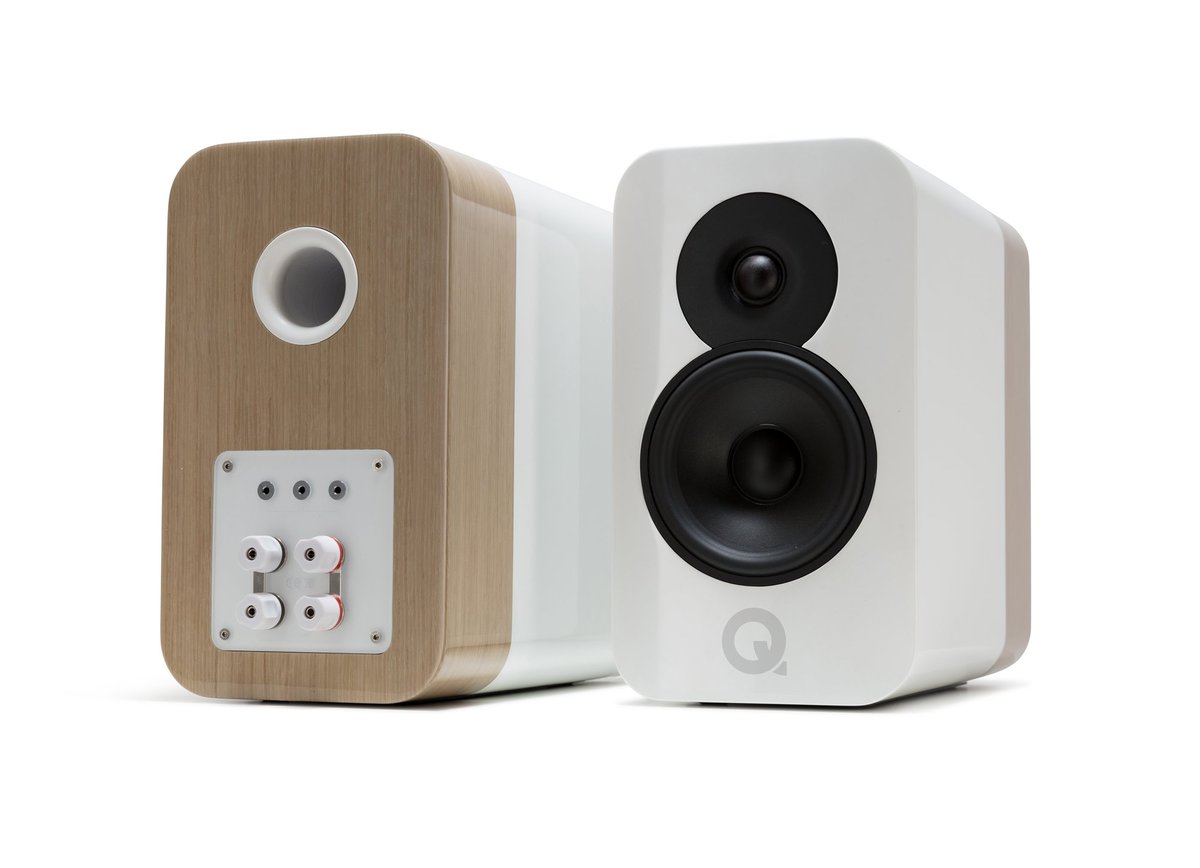 Q Acoustics Concept 300 Bookshelf Speaker w/Stands (pr)