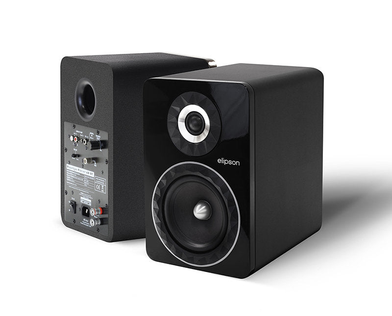 The Elipson Prestige Facet 6B BT active speakers are highly versatile and can be connected to all your personal audio devices (turntable, CD player, TV, Blu-ray player…).