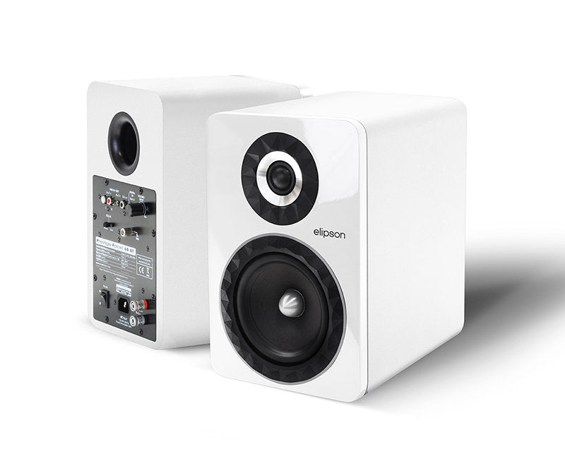 The Elipson Prestige Facet 6B BT active speakers are highly versatile and can be connected to all your personal audio devices (turntable, CD player, TV, Blu-ray player…).