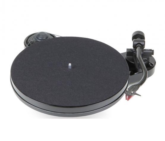ProJect Turntable RPM 1 Carbon,  Pro-Ject Turntable, Pro-Ject limited edition turntables, turntable review, turntable canada, gift ideas, gift ideas for music lovers, colorful turntables, Pro-ject Montreal